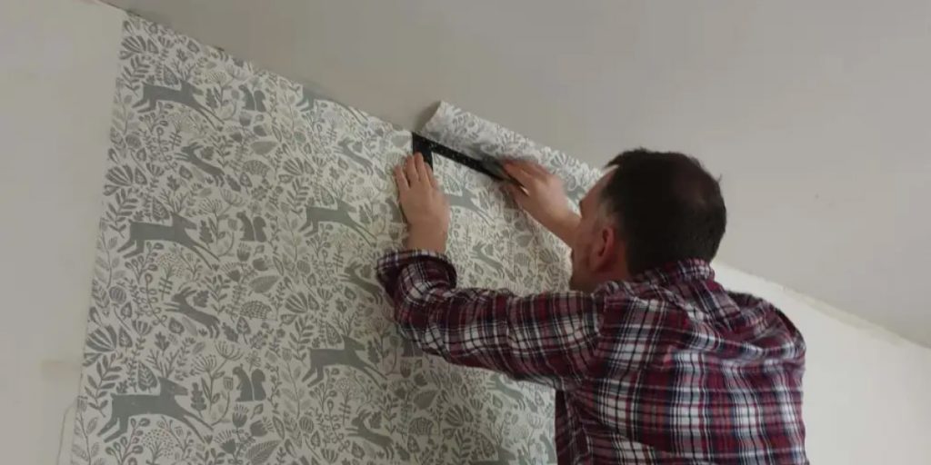 applying wallpaper