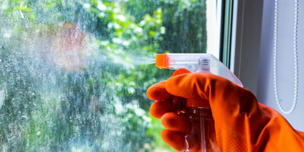 A Solution For Cleaning Exterior Windows