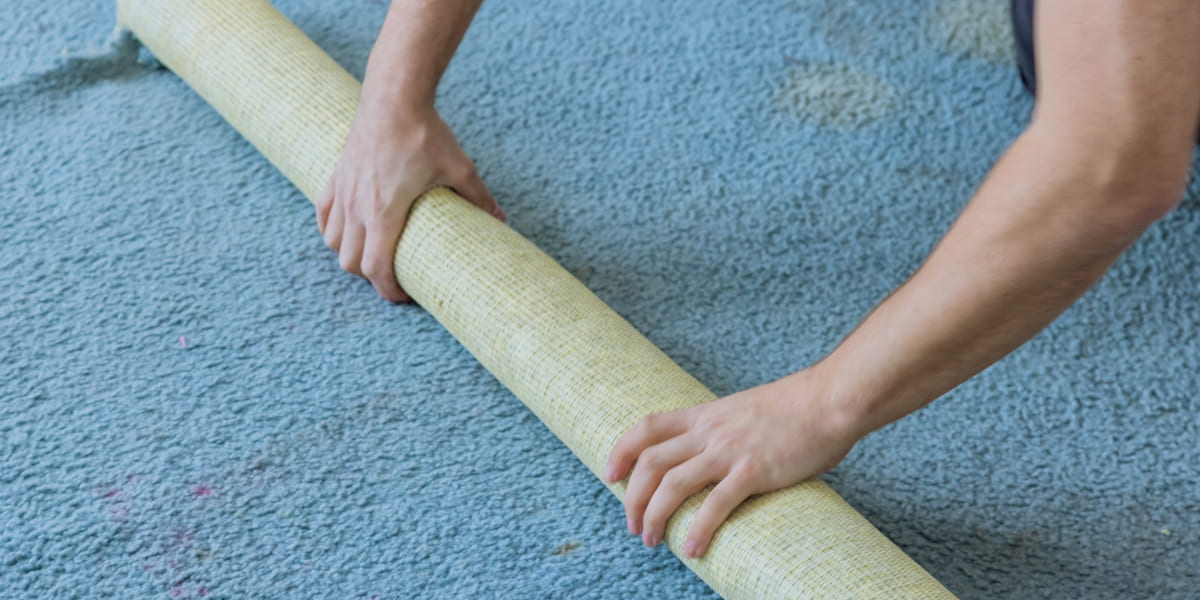 How To Remove Old Carpet? Easy Old Carpet Removal DIY