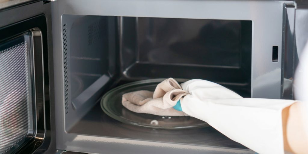 Guide How To Clean Microwave Make It Shine Like A New One   1 Cleaning The Microwave From A To Z 1024x512 