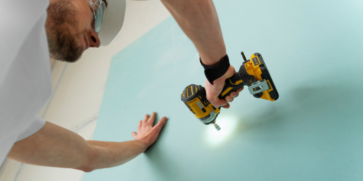 Drywalling 101: From Hanging To Finishing And Painting