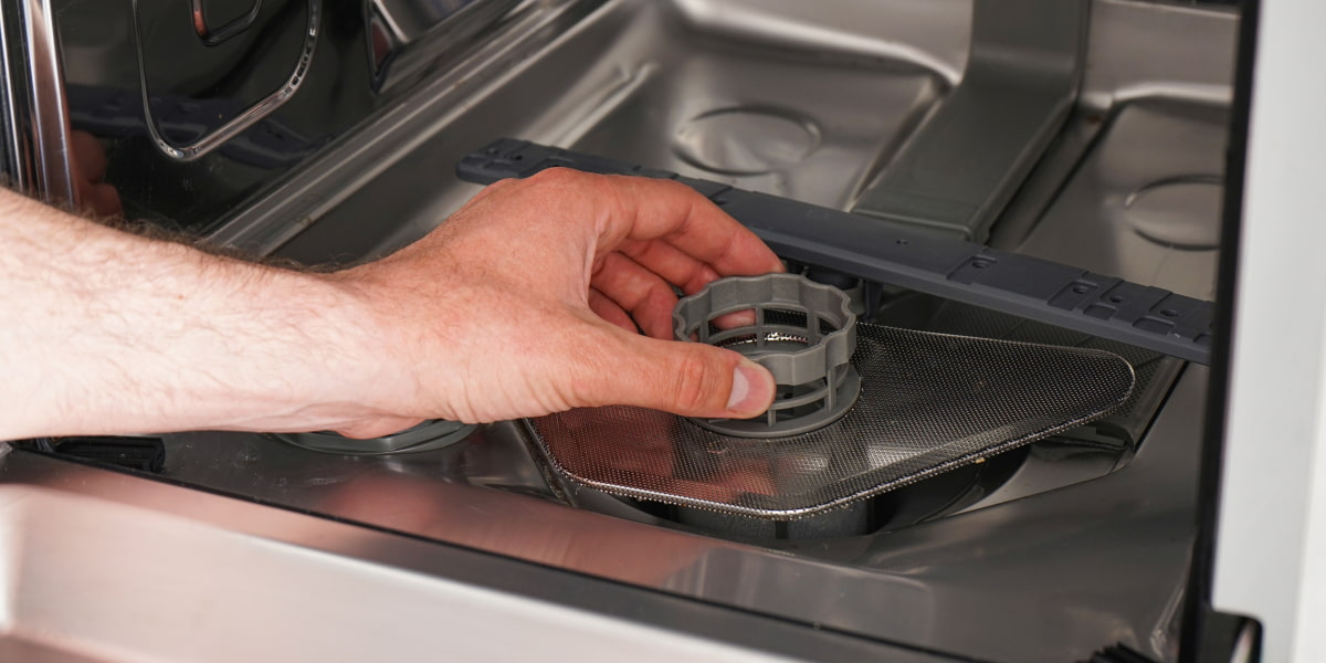 How To Drain Dishwasher Water 9 Steps To Drain Water Quickly