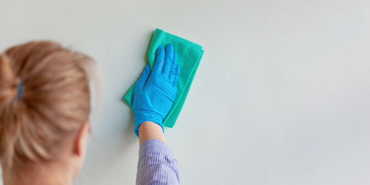 Don't Know How To Clean Dirty Walls? Here's A Guide For You!