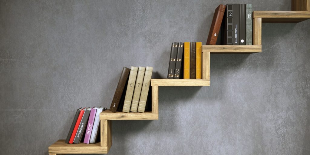 best way to organize a bookshelf