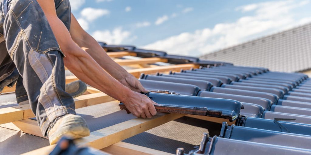 installing shingles