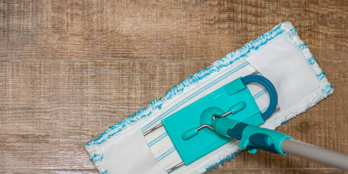 How To Clean Linoleum Flooring And Make It Shine: Cleaning Tips