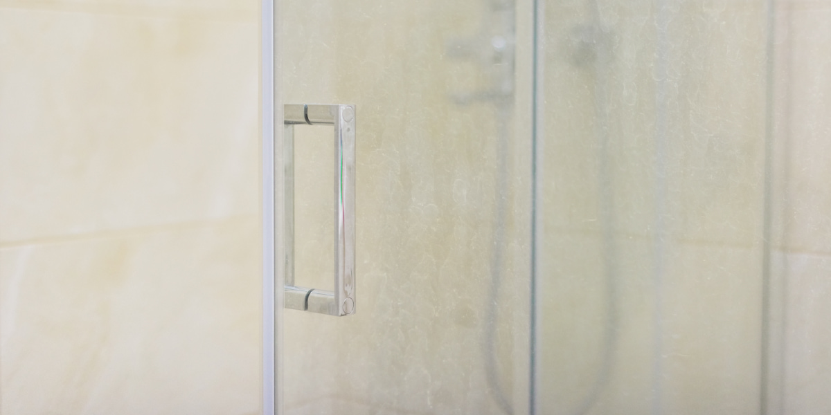 How To Remove Hard Water Stains On Glass Ways & A Tip Guide